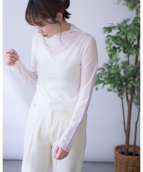 MAISON BREEZE(メゾンブリーズ)の「【MAISON BREEZE】シアーカットソーボトルネックプルオーバー×キャミセット 15155501(Tシャツ/カットソー・レディース・ブラック/オフホワイト/グレイッシュベージュ・FREE)」の9枚目の写真