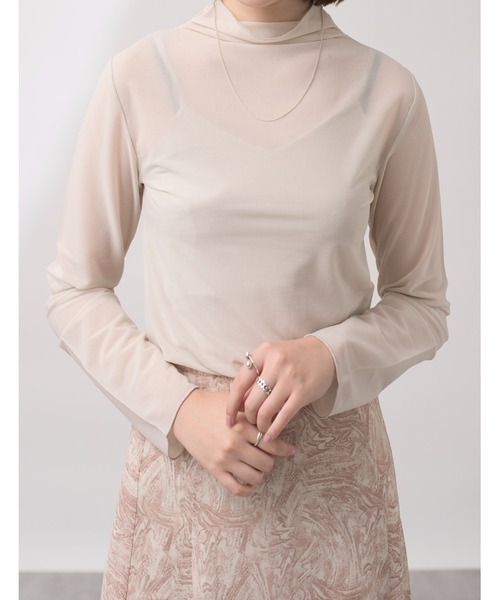 MAISON BREEZE(メゾンブリーズ)の「【MAISON BREEZE】シアーカットソーボトルネックプルオーバー×キャミセット 15155501(Tシャツ/カットソー・レディース・ブラック/オフホワイト/グレイッシュベージュ・FREE)」の17枚目の写真