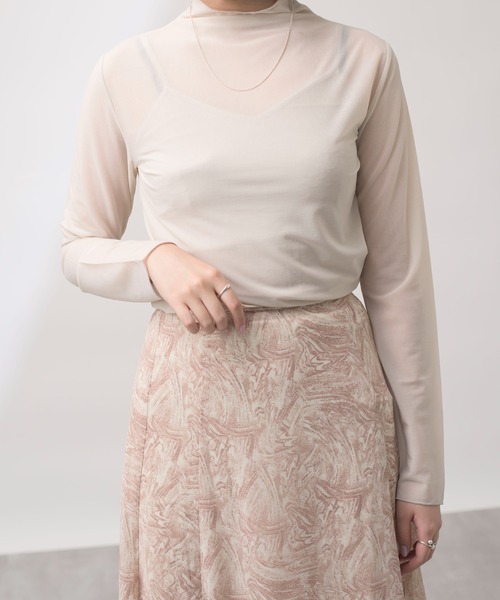 MAISON BREEZE(メゾンブリーズ)の「【MAISON BREEZE】シアーカットソーボトルネックプルオーバー×キャミセット 15155501(Tシャツ/カットソー・レディース・ブラック/オフホワイト/グレイッシュベージュ・FREE)」の21枚目の写真