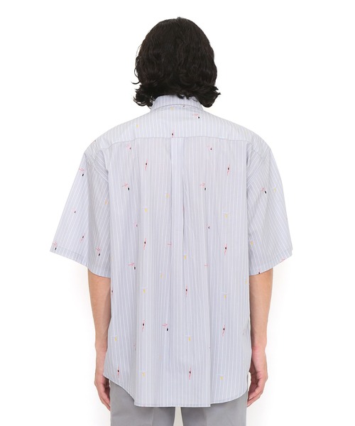 Design Tshirts Store graniph（デザイン　ティーシャツ　ストア　グラニフ）の「ポールダンサー｜ビッグシルエット半袖シャツ（シャツ/ブラウス・メンズ・グレー・SMALL/MEDIUM/LARGE）」の3枚目の写真