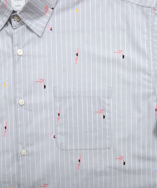 Design Tshirts Store graniph（デザイン　ティーシャツ　ストア　グラニフ）の「ポールダンサー｜ビッグシルエット半袖シャツ（シャツ/ブラウス・メンズ・グレー・SMALL/MEDIUM/LARGE）」の7枚目の写真