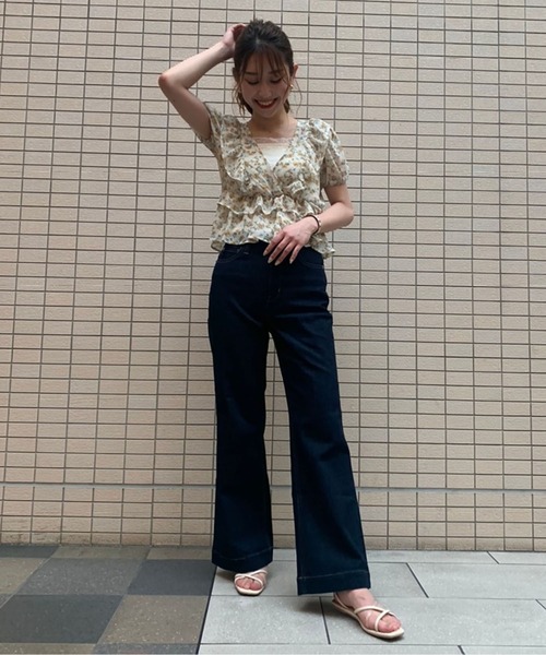 FREE'S MART(フリーズマート)の「ベーシックワイドデニムパンツ(デニムパンツ・レディース・キナリ/インディゴブルー・マルチサイズ)」の11枚目の写真