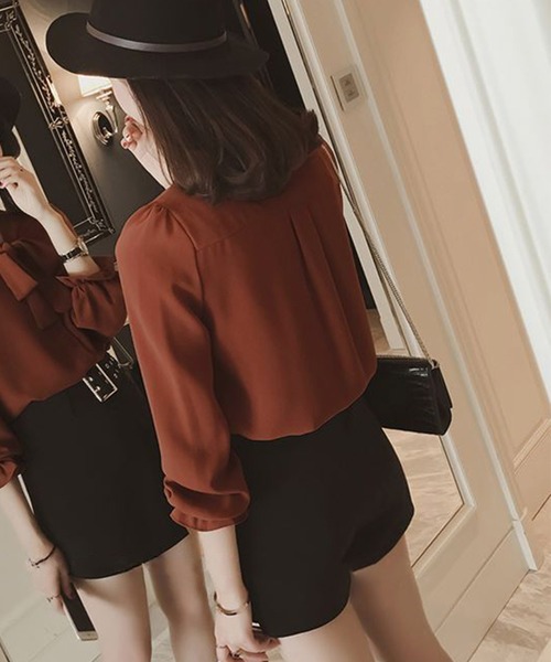 Amulet(アミュレット)の「ネックリボンブラウス(シャツ/ブラウス・レディース・ホワイト/ブラウン/マスタード・M/L/XL)」の15枚目の写真