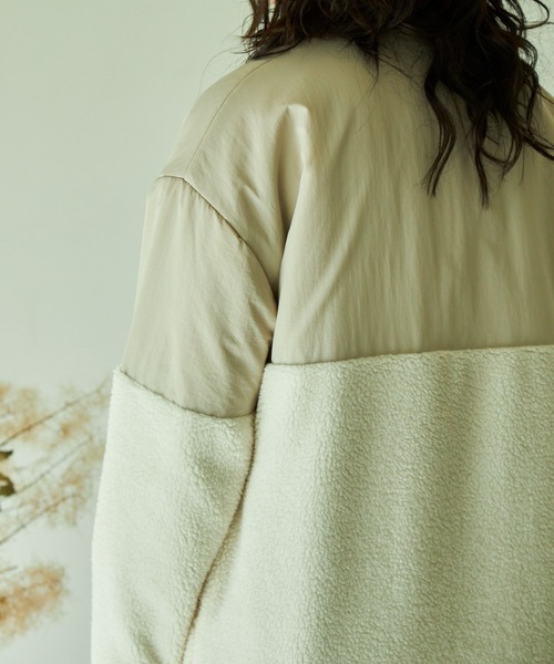 VACANCY(ヴァカンシー)の「ボア切替ノーカラーロングコート(ノーカラーコート・レディース・アイボリー/モカ/ブラック・FREE)」の14枚目の写真