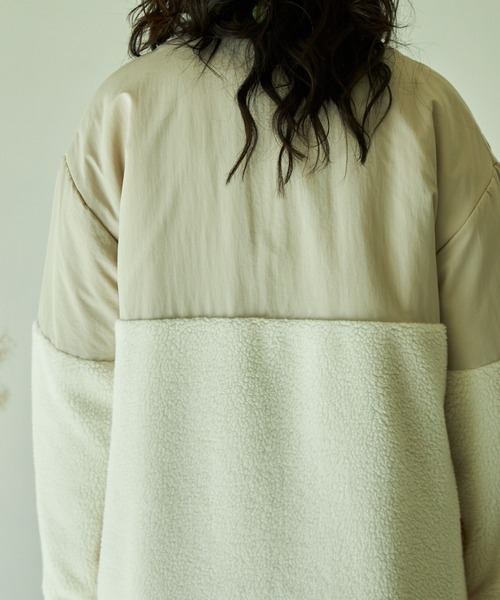 VACANCY(ヴァカンシー)の「ボア切替ノーカラーロングコート(ノーカラーコート・レディース・アイボリー/モカ/ブラック・FREE)」の15枚目の写真