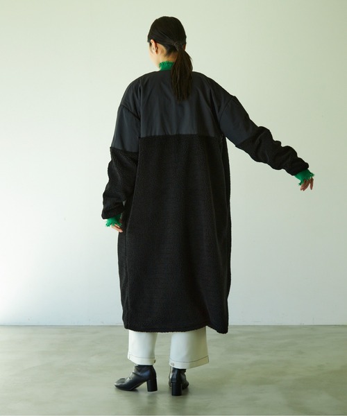 VACANCY(ヴァカンシー)の「ボア切替ノーカラーロングコート(ノーカラーコート・レディース・アイボリー/モカ/ブラック・FREE)」の19枚目の写真