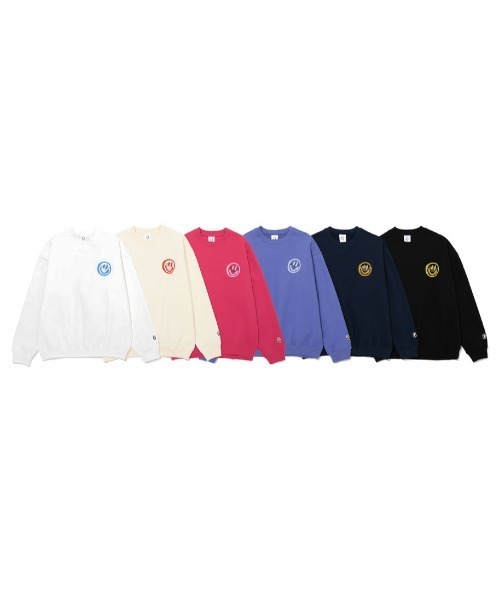 ISTKUNST(イストクンスト)の「【ISTKUNST】LOGO & SMILEY SWEATSHIRTS / イストクンスト ロゴ アンド スマイリー スウェットシャツ(スウェット・メンズ・ホワイト/ブラック/ネイビー/ピンク/パープル/クリーム・SMALL/MEDIUM/LARGE/X-LARGE)」の15枚目の写真