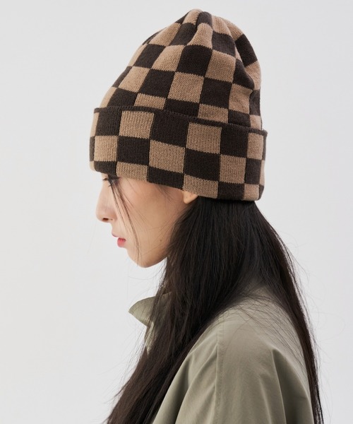 FEKETE（フェケテ）の「FEKETE CHESS CHECK BEANIE（ニットキャップ/ビーニー・メンズ・ブラック/ベージュ/グレー・FREE）」の5枚目の写真