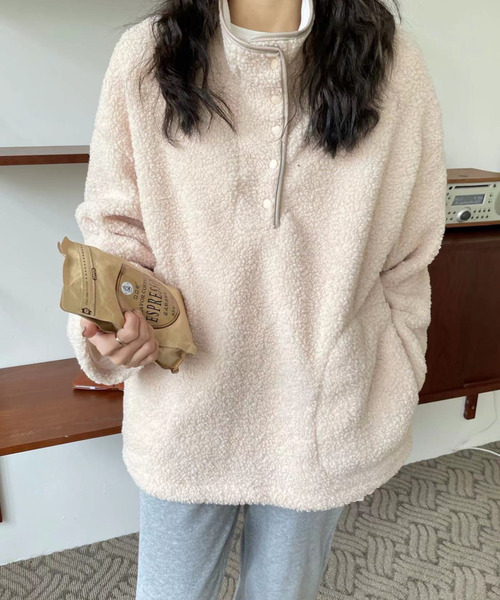 emi+(エミプラス)の「ハイネックボアブルゾン(ブルゾン・レディース・ベージュ/ブラウン・FREE)」の2枚目の写真