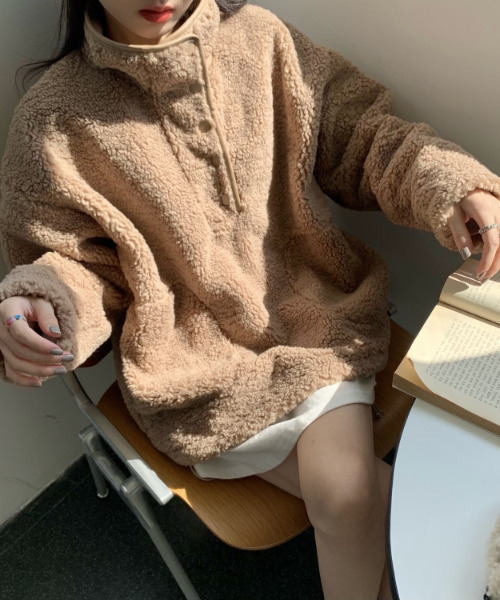 emi+(エミプラス)の「ハイネックボアブルゾン(ブルゾン・レディース・ベージュ/ブラウン・FREE)」の14枚目の写真