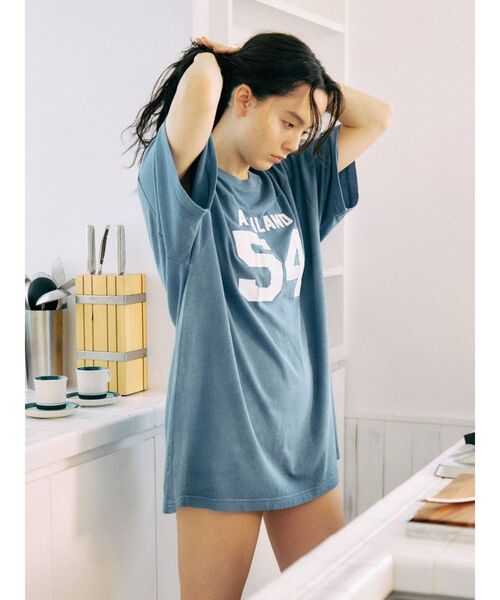 Ungrid（アングリッド）の「ビックシルエットナンバリングTee（Tシャツ/カットソー・レディース・オフホワイト/レッド/ブルー・FREE）」の4枚目の写真