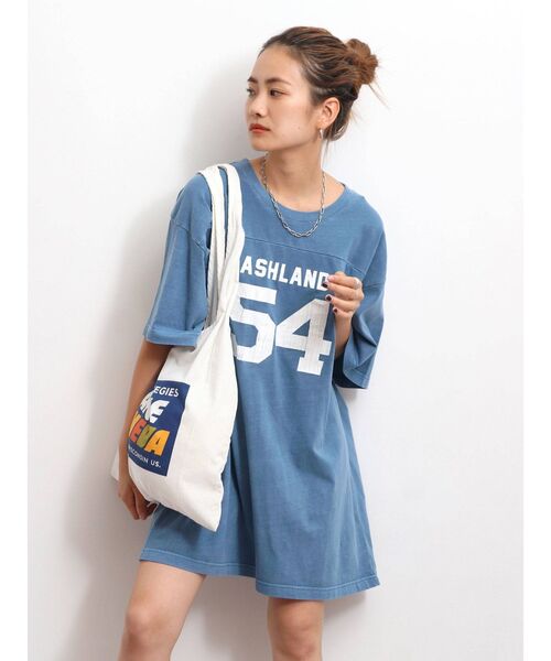 Ungrid（アングリッド）の「ビックシルエットナンバリングTee（Tシャツ/カットソー・レディース・オフホワイト/レッド/ブルー・FREE）」の16枚目の写真