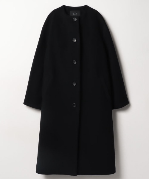 allureville（アルアバイル）の「ノーカラーエアリーコート（ノー