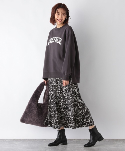 GLOBAL WORK（グローバルワーク）の「キレイ見えサラサラ起毛プリントプルオーバー/258250（スウェット・レディース・ライトグレー/ベージュ/ダークグレー/グレー系その他3・MEDIUM/LARGE）」の10枚目の写真