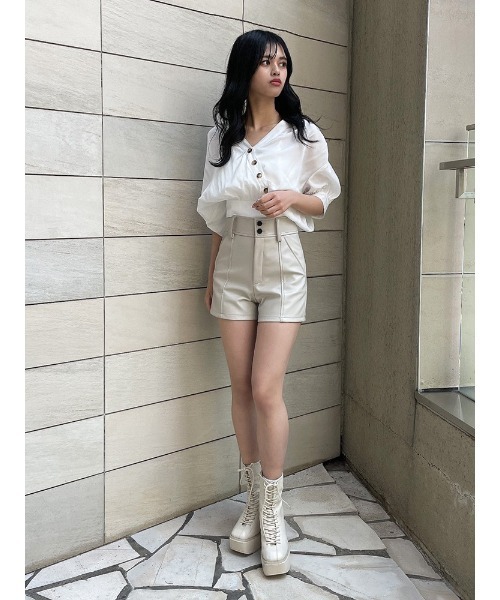 ENVYM（アンビー）の「フェイクレザーＳＰＴ（その他パンツ・レディース・ブラック/アイボリー・S/M）」の8枚目の写真