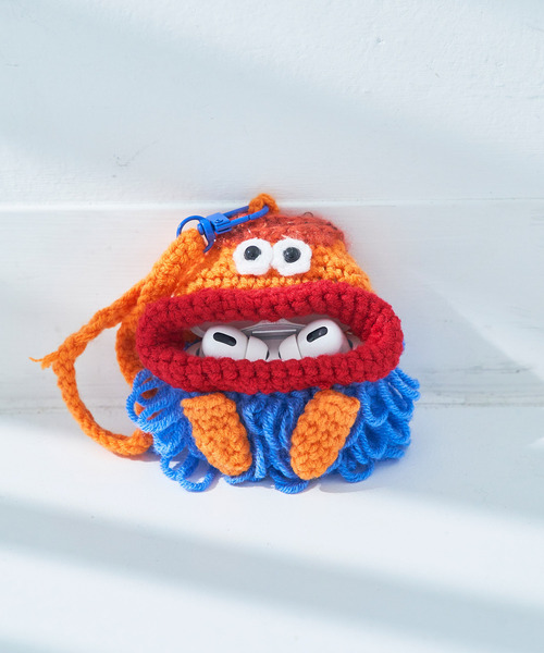 macaroni edge(マカロニエッジ)の「〈macaroni edge/マカロニエッジ〉毛糸のマスコット エアポッズケース(AirPods/AirPodsPro)(ヘッドフォン/イヤホン・レディース・マルチ/ピンク系2/ピンク系1/グリーン/カラフル/レッド系/ライトブルー/ライトグリーン/ライトベージュ・2/1/3)」の8枚目の写真