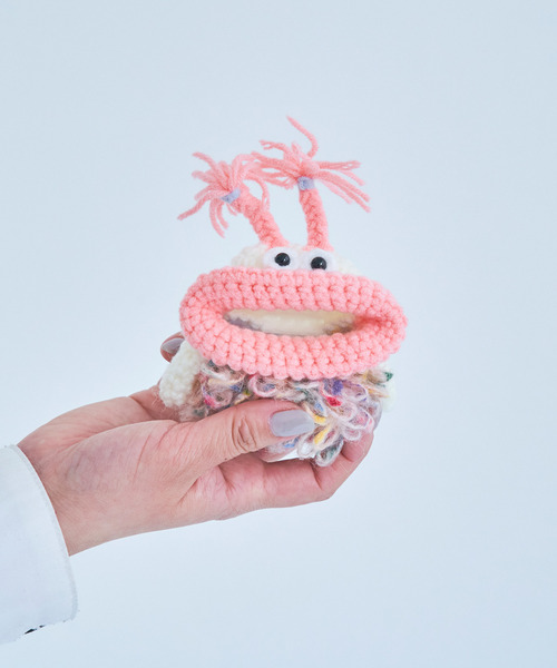 macaroni edge(マカロニエッジ)の「〈macaroni edge/マカロニエッジ〉毛糸のマスコット エアポッズケース(AirPods/AirPodsPro)(ヘッドフォン/イヤホン・レディース・マルチ/ピンク系2/ピンク系1/グリーン/カラフル/レッド系/ライトブルー/ライトグリーン/ライトベージュ・2/1/3)」の17枚目の写真