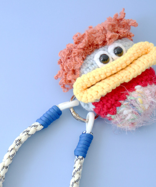 macaroni edge(マカロニエッジ)の「〈macaroni edge/マカロニエッジ〉毛糸のマスコット エアポッズケース(AirPods/AirPodsPro)(ヘッドフォン/イヤホン・レディース・マルチ/ピンク系2/ピンク系1/グリーン/カラフル/レッド系/ライトブルー/ライトグリーン/ライトベージュ・2/1/3)」の10枚目の写真