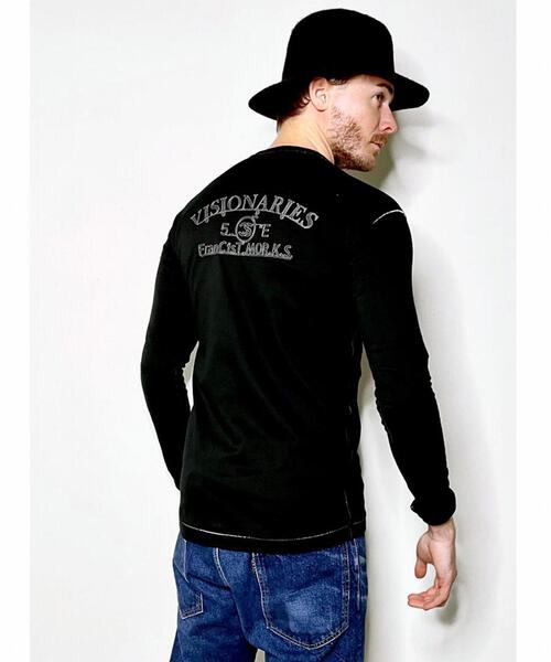 FranCisT_MOR.K.S.（フランシストモークス）の「FranCisT_MOR.K.S./フランシスト モークス/SUPIMA COTTON SMOOTH V L/S “VISIONARIES 5_CS "E”/MT2933 /Vネックロングスリーブバック刺繍（Tシャツ/カットソー・メンズ・ブラック/ホワイト・4/2/3）」の5枚目の写真