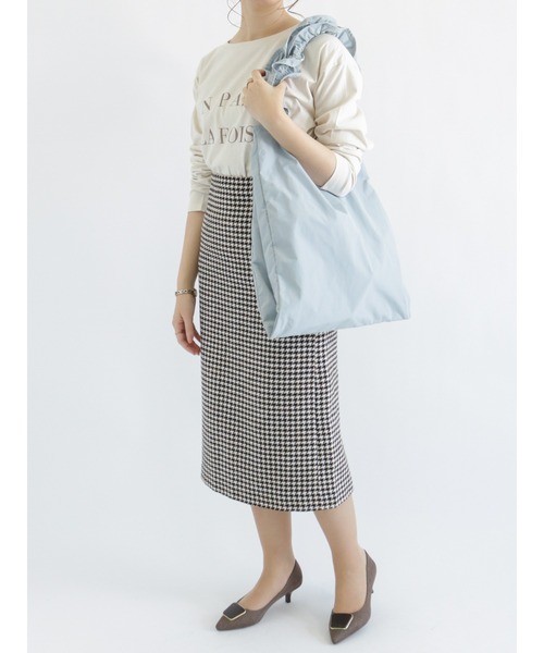 Te chichi（テチチ）の「フリルハンドルダブルトートバッグ(大)（ハンドバッグ・レディース・ブラック/サックスブルー/ベージュ系その他・ﾌﾘ-）」の13枚目の写真