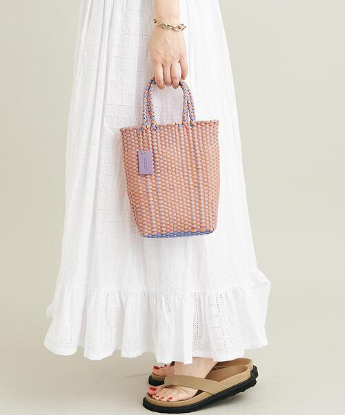 BEAUTY&YOUTH UNITED ARROWS(ビューティーアンドユースユナイテッドアローズ)の「BY ダブルハンドル スクエアミニバスケット/カゴバッグ(かごバッグ・レディース・ベージュ/イエロー/ブラック/ライトピンク/ピンク・FREE)」の7枚目の写真