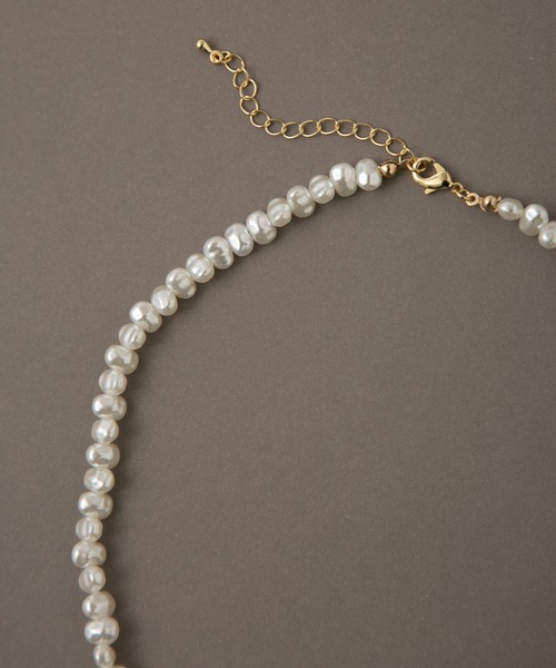 COLOR TOKYO ACCESSORIES（カラートウキョウアクセサリー）の「シンプル淡水パールネックレス（ネックレス・レディース・ホワイト/ベージュ・FREE）」の8枚目の写真