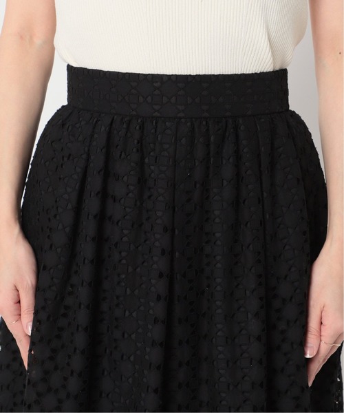 Noble（ノーブル）の「スクエアーレースコクーンスカート（スカート・レディース・ブラック/ホワイト・38/36）」の14枚目の写真