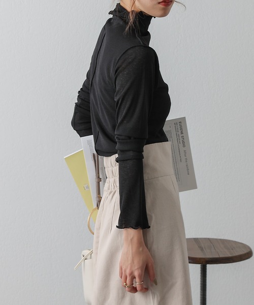 COLONY 2139（コロニートゥーワンスリーナイン）の「シアーネットメロータートルネックトップス（Tシャツ/カットソー・レディース・ブラック/オフホワイト・FREE）」の19枚目の写真