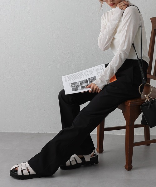 COLONY 2139（コロニートゥーワンスリーナイン）の「シアーネットメロータートルネックトップス（Tシャツ/カットソー・レディース・ブラック/オフホワイト・FREE）」の14枚目の写真