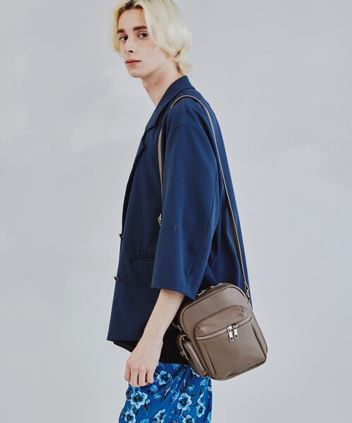 tk.TAKEO KIKUCHI（ティーケータケオキクチ）の「◆ぷっくりショルダーバッグ（ショルダーバッグ・メンズ・ブラック/ブラウン系その他/ブラック系・00）」の12枚目の写真