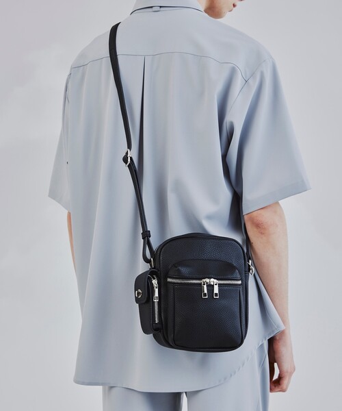 tk.TAKEO KIKUCHI（ティーケータケオキクチ）の「◆ぷっくりショルダーバッグ（ショルダーバッグ・メンズ・ブラック/ブラウン系その他/ブラック系・00）」の16枚目の写真