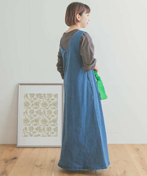 ITEMS URBANRESEARCH（アイテムズ アーバンリサーチ）の「デニムフレアジャンパースカート（ワンピース・レディース・インディゴブルー/ブルー・FREE）」の11枚目の写真