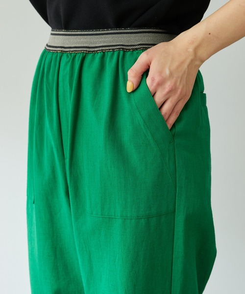 COLLAGE GALLARDAGALANTE（コラージュガリャルダガランテ）の「秋にも使えるカラー展開/快適ゴムベルトリネンパンツ/手洗い可（その他パンツ・レディース・ダークブラウン/グリーン/ベージュ/ネイビー・FREE）」の5枚目の写真