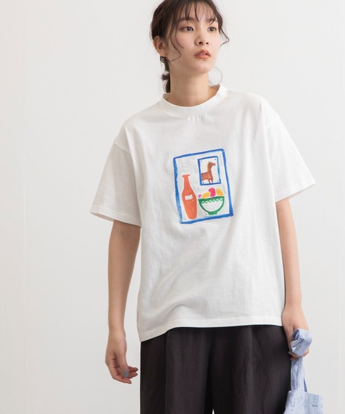 POU DOU DOU(プードゥドゥ)の「マルチプリントTee(Tシャツ/カットソー・レディース・ブラック/オフホワイト/ライトベージュ・3)」の4枚目の写真