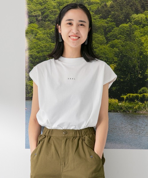 EKAL(エカル)の「EKAL フレンチスリーブカットソー(Tシャツ/カットソー・レディース・ホワイト/オレンジ/グレイッシュベージュ/チャコール・FREE)」の2枚目の写真