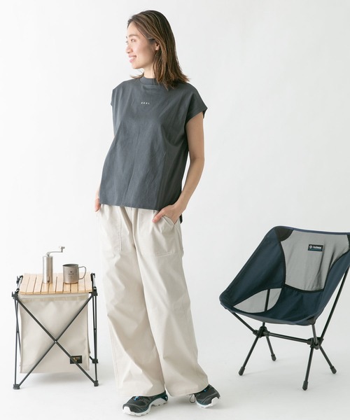 EKAL(エカル)の「EKAL フレンチスリーブカットソー(Tシャツ/カットソー・レディース・ホワイト/オレンジ/グレイッシュベージュ/チャコール・FREE)」の16枚目の写真