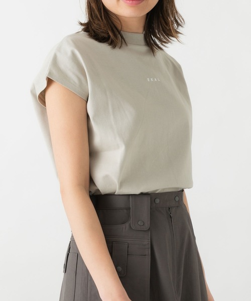 EKAL(エカル)の「EKAL フレンチスリーブカットソー(Tシャツ/カットソー・レディース・ホワイト/オレンジ/グレイッシュベージュ/チャコール・FREE)」の18枚目の写真