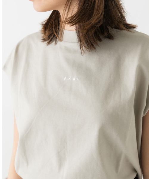EKAL(エカル)の「EKAL フレンチスリーブカットソー(Tシャツ/カットソー・レディース・ホワイト/オレンジ/グレイッシュベージュ/チャコール・FREE)」の9枚目の写真