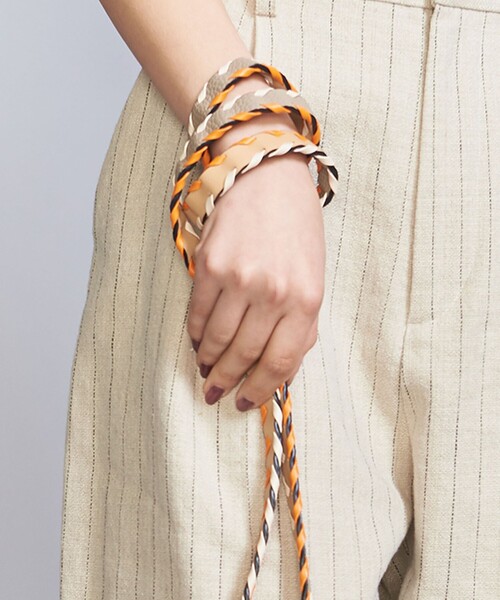 ajew（エジュー）の「【別注】＜AJEW＞デザインカラーストラップ（スマホグッズ・レディース・ナチュラル/ダークグレー・FREE）」の3枚目の写真