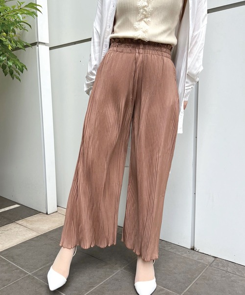 SPIGA(スピーガ)の「プリーツワイドパンツ(その他パンツ・レディース・ベージュ/オフホワイト・FREE)」の7枚目の写真