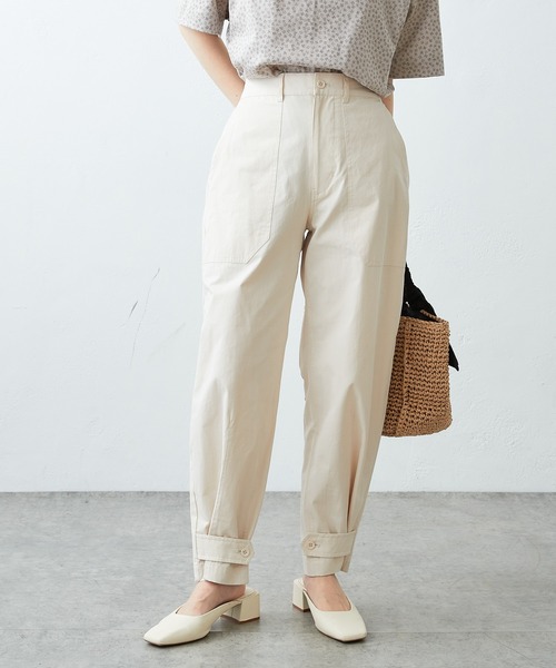 PUAL CE CIN（ピュアルセシン）の「裾アジャストベイカーパンツ（その他パンツ・レディース・オフホワイト/カーキ・FREE）」の2枚目の写真