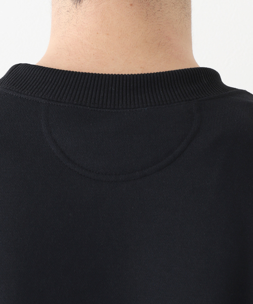 WISM（ウィズム）の「【PSEUDOS / シュードス】PLAIN CREW NECK SWEATSHIRT LS（スウェット・メンズ・ブラック/チャコールグレー・MEDIUM/SMALL）」の13枚目の写真