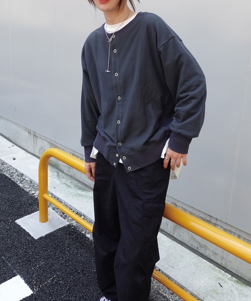 CORNERS（コーナーズ）の「カレッジロゴプリント2wayスウェットカーディガン（スウェット・レディース・オートミール/ベージュ系その他/スミクロ・FREE）」の12枚目の写真