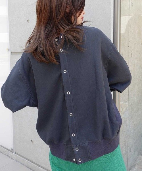 CORNERS（コーナーズ）の「カレッジロゴプリント2wayスウェットカーディガン（スウェット・レディース・オートミール/ベージュ系その他/スミクロ・FREE）」の16枚目の写真