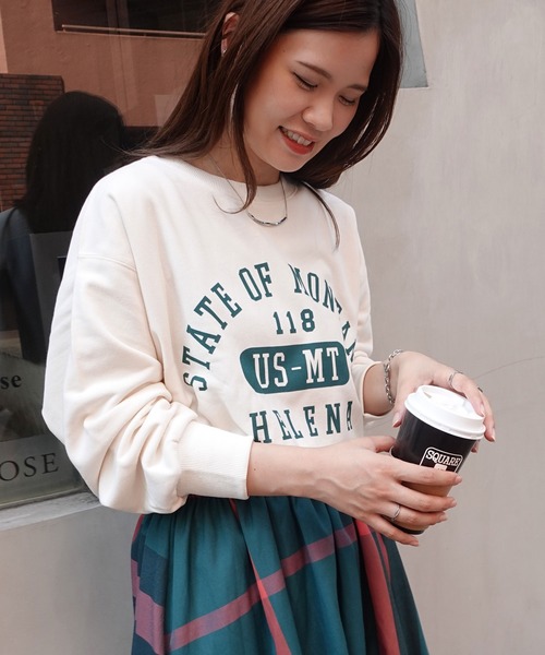 CORNERS（コーナーズ）の「カレッジロゴプリント2wayスウェットカーディガン（スウェット・レディース・オートミール/ベージュ系その他/スミクロ・FREE）」の19枚目の写真