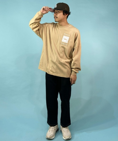 RVCA（ルーカ）の「RVCA/ルーカ ビッグシルエット バンダナ柄ロゴロンT/ペイズリー ワッペン ロングスリーブTEE BC042-065（Tシャツ/カットソー・メンズ・ホワイト/ブラック/ベージュ・S/M/L/XL）」の20枚目の写真