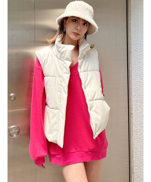 GYDA（ジェイダ）の「フェイクレザーPaddingベスト（ベスト・レディース・オフホワイト/ブラック・FREE）」の5枚目の写真