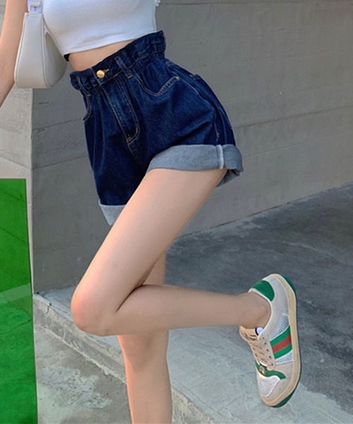 Jewelobe(ジュエローブ)の「フリルウエストデニムショートパンツ(デニムパンツ・レディース・ブルー・S/M)」の2枚目の写真