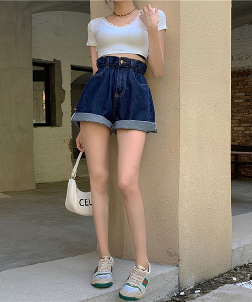 Jewelobe(ジュエローブ)の「フリルウエストデニムショートパンツ(デニムパンツ・レディース・ブルー・S/M)」の9枚目の写真