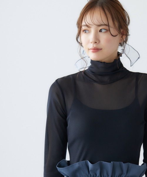 miclat（ミクラ）の「大きいサイズ シアーカットソーインナー miclat（Tシャツ/カットソー・レディース・ブラック/アイボリー/グリーン/ピンク/オレンジ/ブルー系/ライトグレー/テラコッタ/パープル/ネイビー・L～LL/3L～4L）」の14枚目の写真